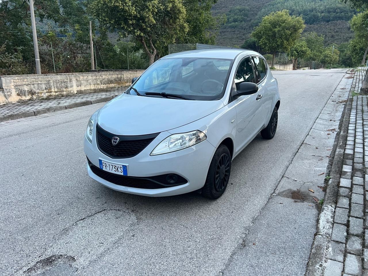 Lancia Ypsilon 0.9 TwinAir 5 porte Metano Ecochic 2018