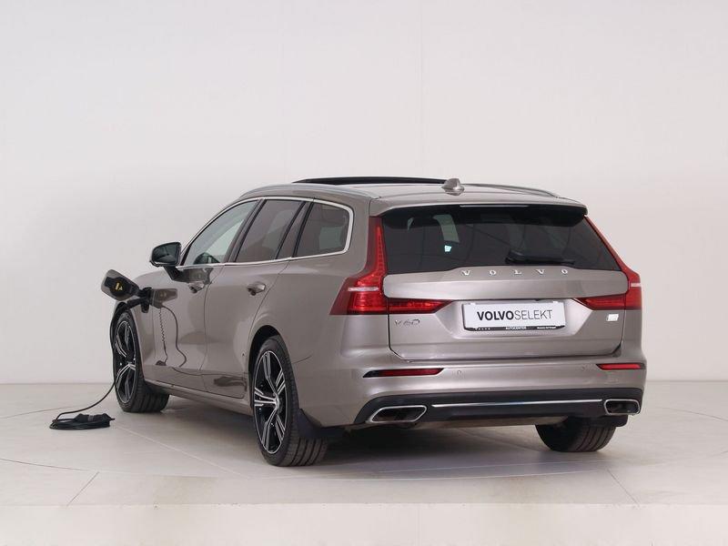 Volvo V60 T6 Plug In Twin Engine AWD Geartronic Inscription