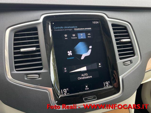 VOLVO XC90 B5 (d) MHEV AWD Geartronic Momentum PROMO