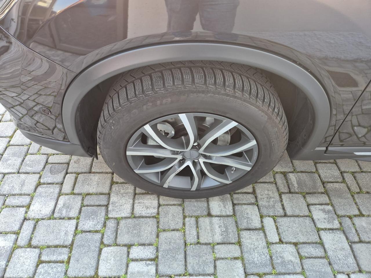 Nissan X-Trail 2.0 dCi Tekna 4wd xtronic -GANCIO T