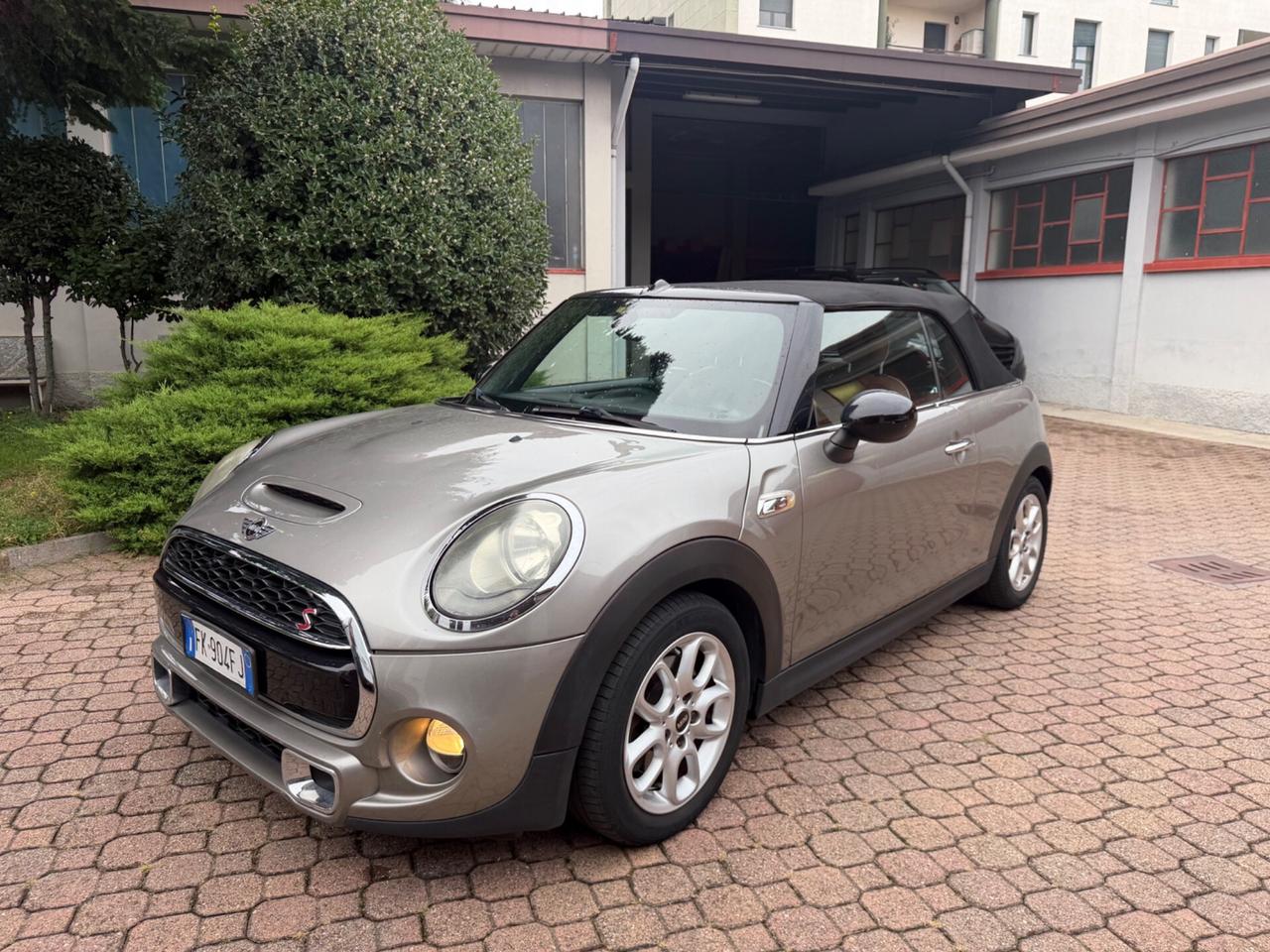 Mini 2.0 Cooper SD aut. Cabrio