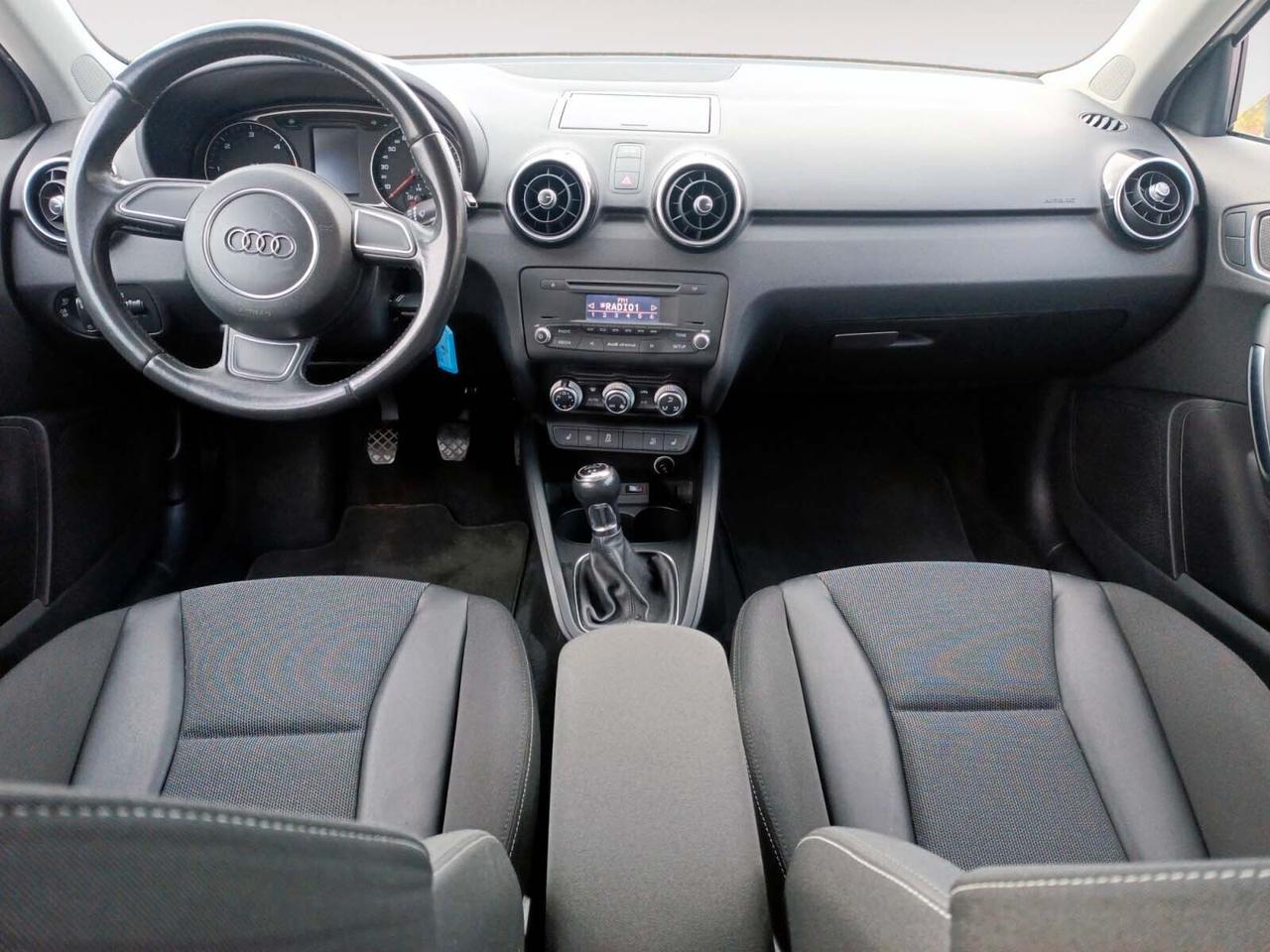 Audi A1 SPB 1.6 TDI Ambition LED, Perfetta!