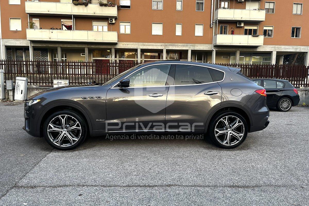 MASERATI Levante V6 Diesel 275 CV AWD Gransport