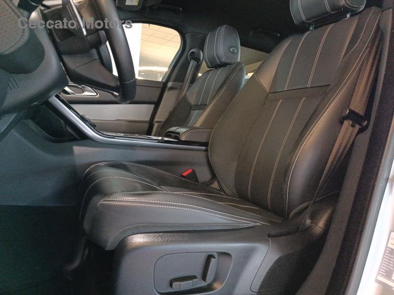 Land Rover Range Rover Velar 2.0 D I4 R-Dynamic S 4WD Auto