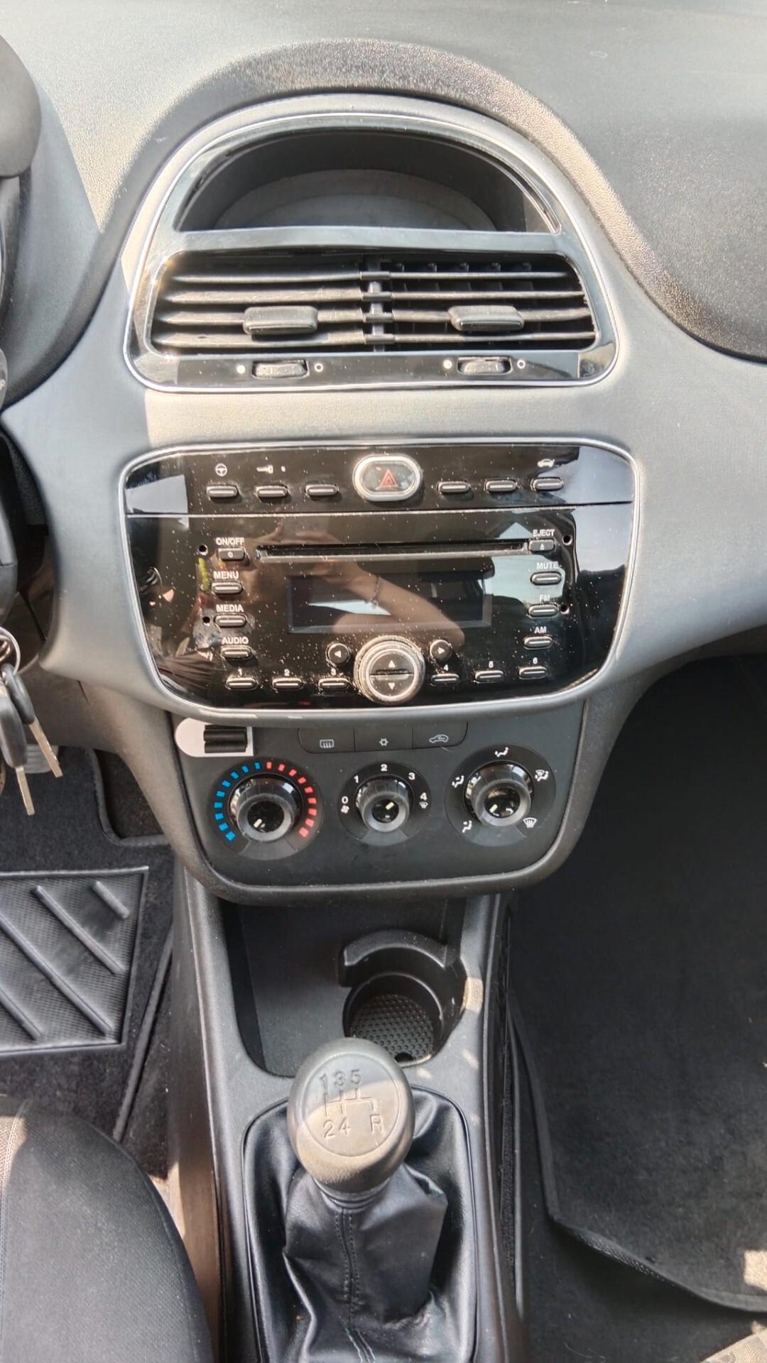 Fiat Punto Evo 1.4 5 porte Dynamic