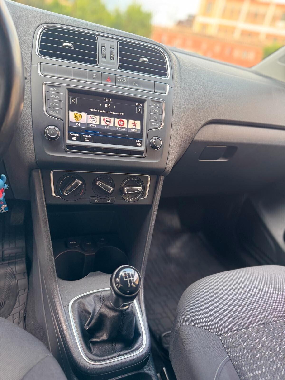 Volkswagen Polo 2017 1.4 Diesel CINGHIA FATTA