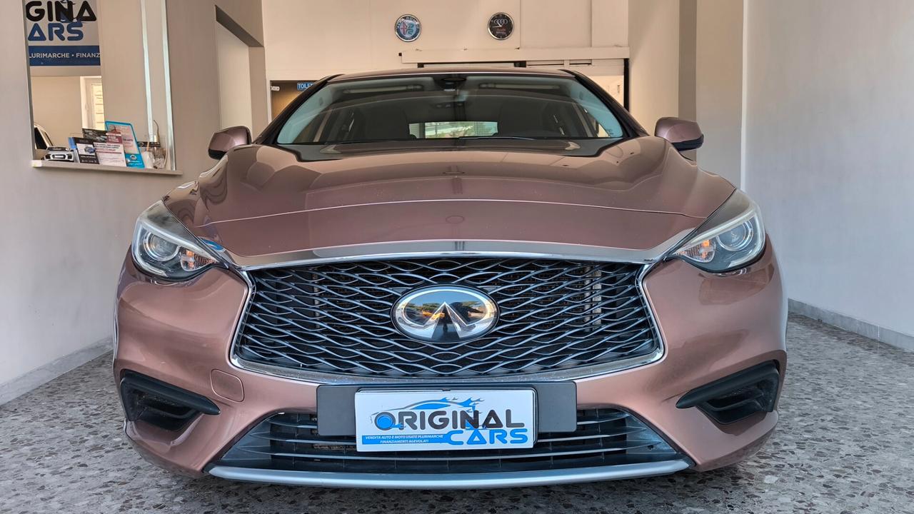 Infiniti Q30 1.5 diesel Business Executive