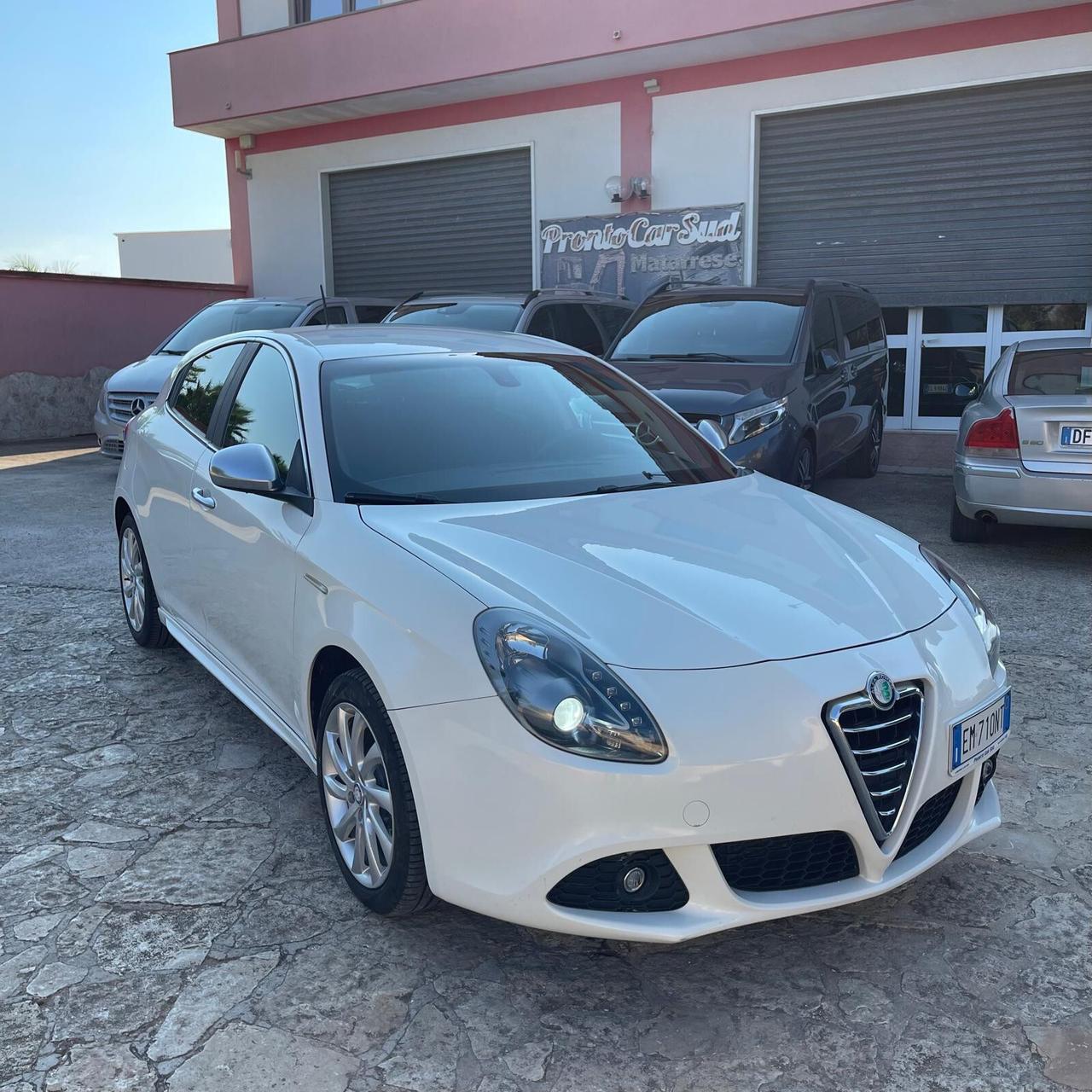 Alfa Romeo Giulietta 2.0 JTDm-2 140 CV Distinctive Sport