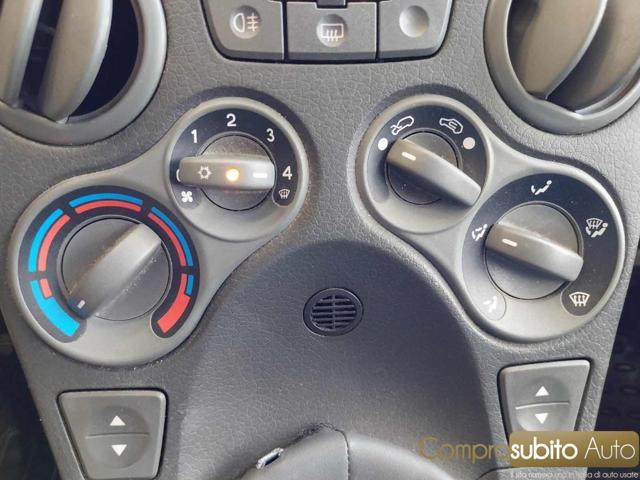FIAT Panda 1.2 Dynamic ( Garanzia 12 Mesi)