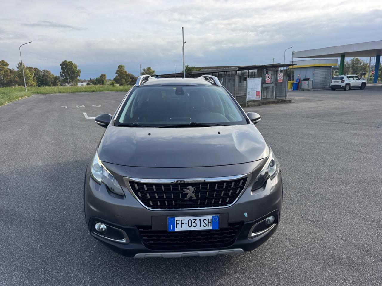 Peugeot 2008 BlueHDi 100 Black Matt