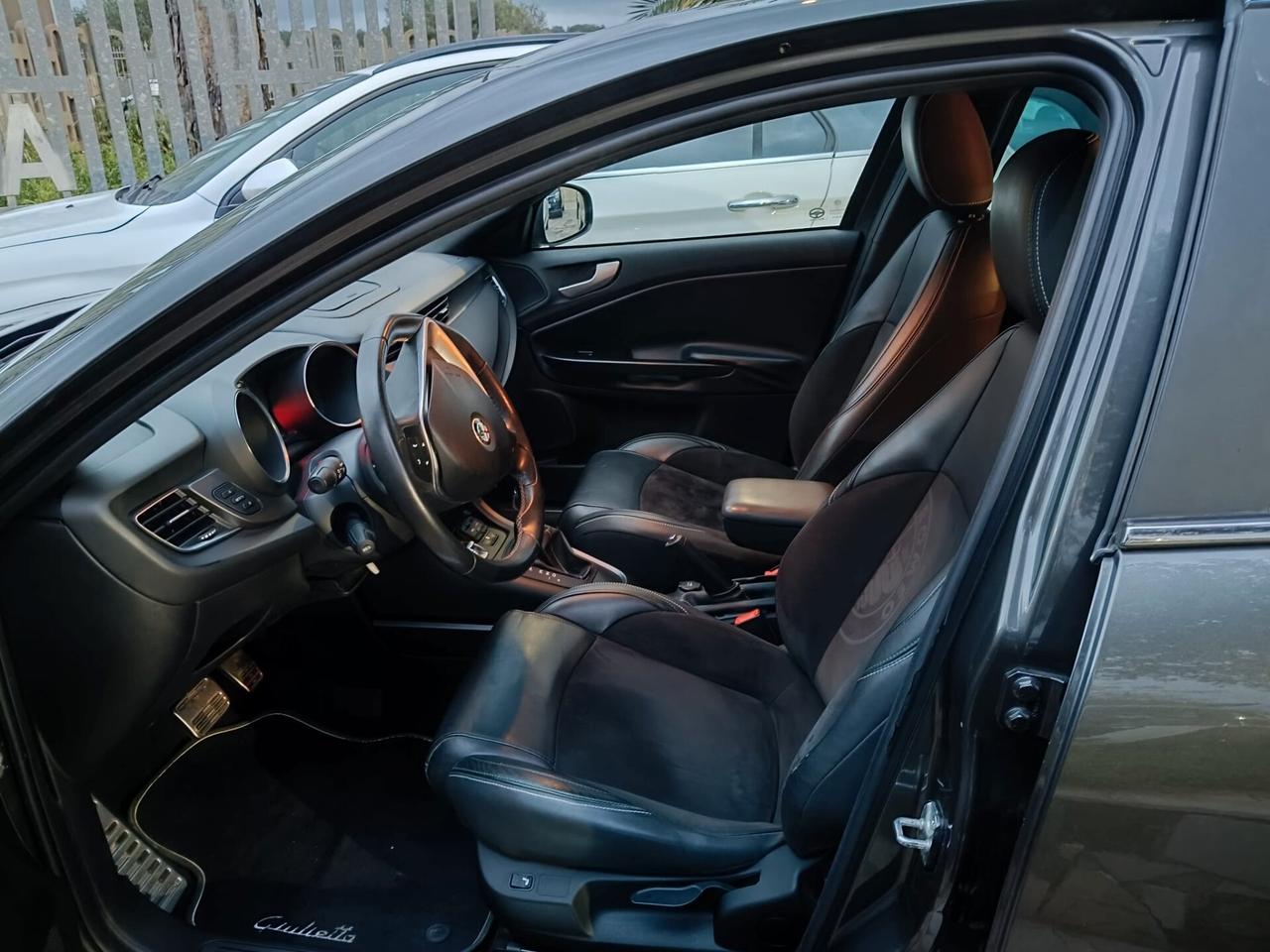 Alfa Romeo Giulietta 2.0 JTDm-2 175 CV TCT Exclusive