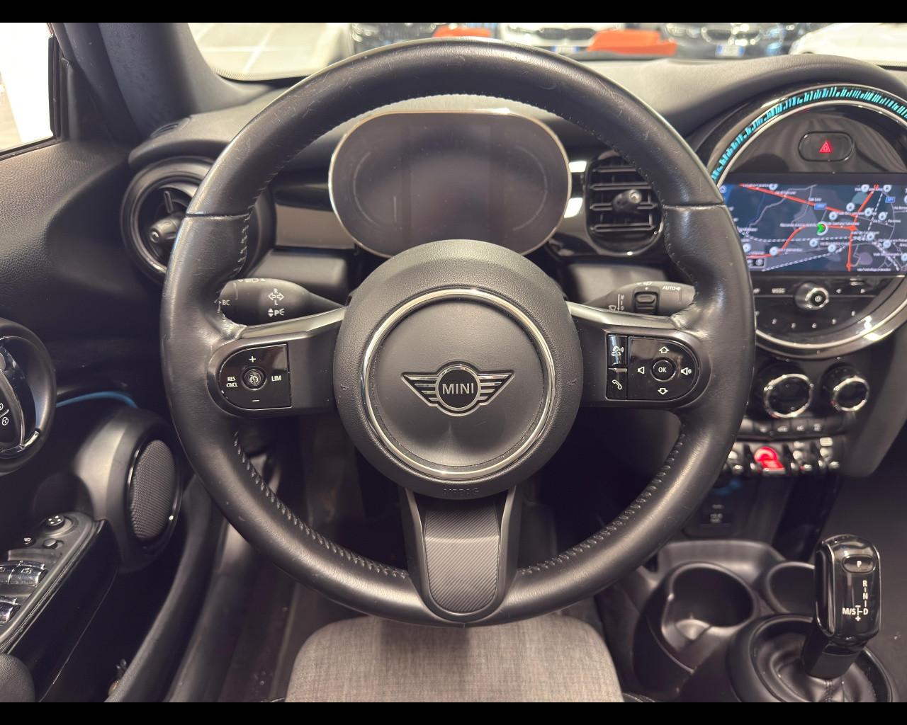 MINI Mini Cabrio (F57) - Mini 1.5 Cooper Classic Cabrio