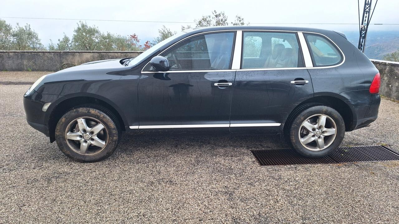 Porsche Cayenne 3.2 V6 cat
