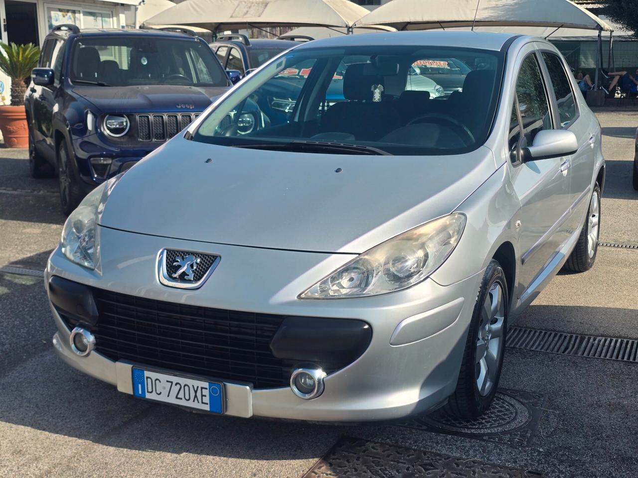 Peugeot 307 1.6 16V HDi 90CV 5p. D-Sign