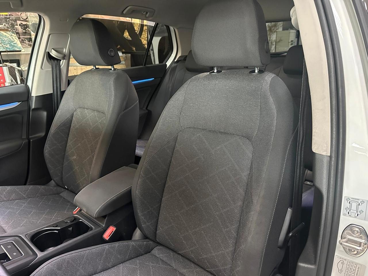 Volkswagen Golf 1.5 TSI 130 HP UNIPR. PERFETTA PARI AL NUOVO FULL OPT.