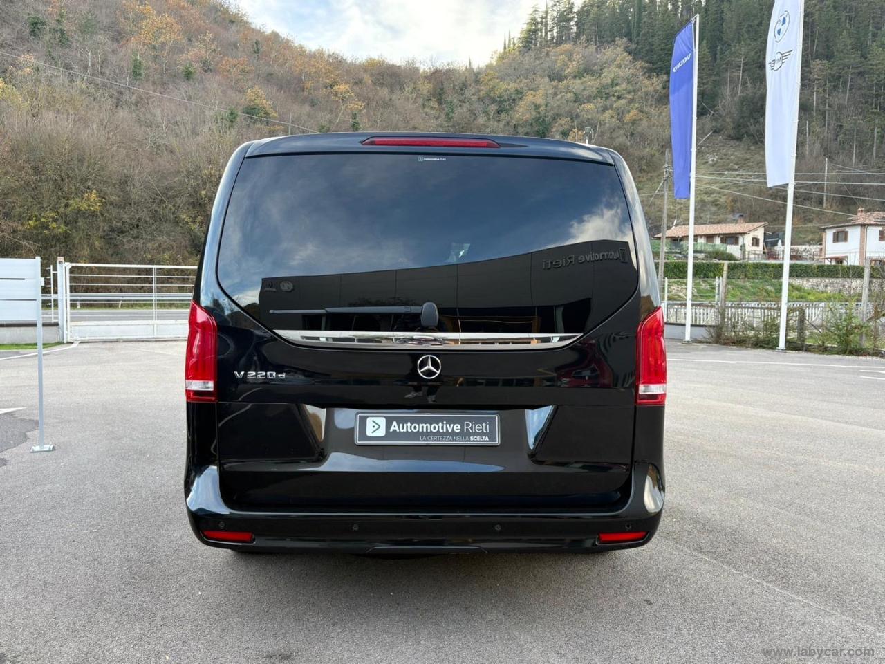 MERCEDES-BENZ V 220 d Automatic Sport Extralong