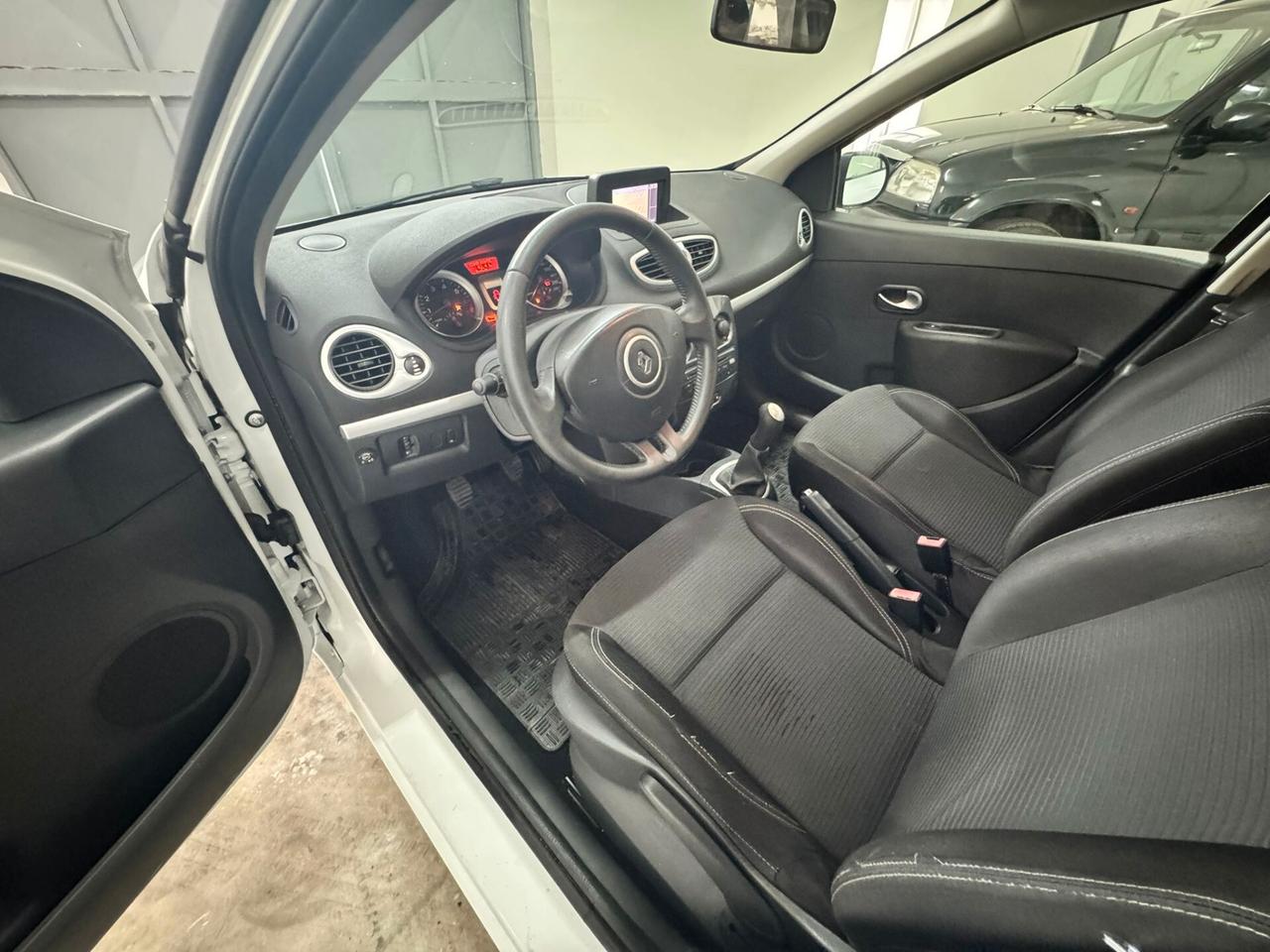 Renault Clio 1.2 16V 5 porte GPL Dynamique