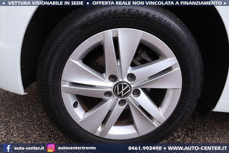 Volkswagen Golf 8 2.0 TDI Life 115 CV *GANCIO