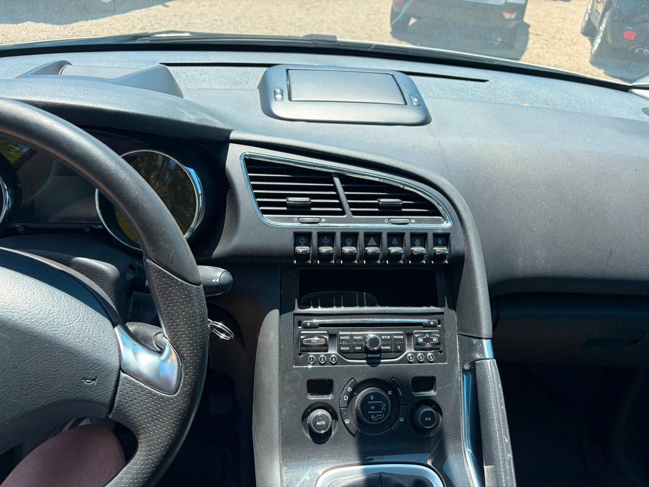 Peugeot 3008 1.6 HDi 115CV Allure ( GRANDINATA )