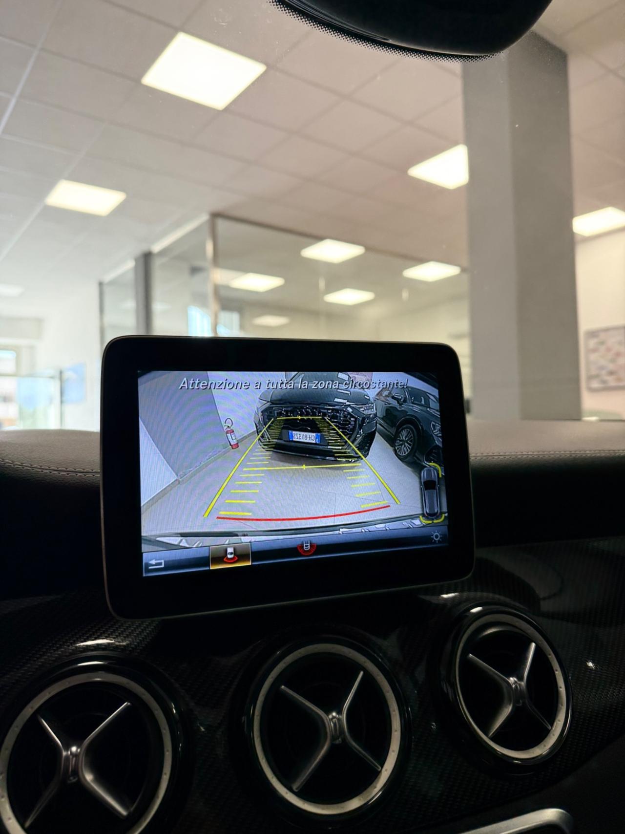 Mercedes-benz GLA 200 d Automatic Premium