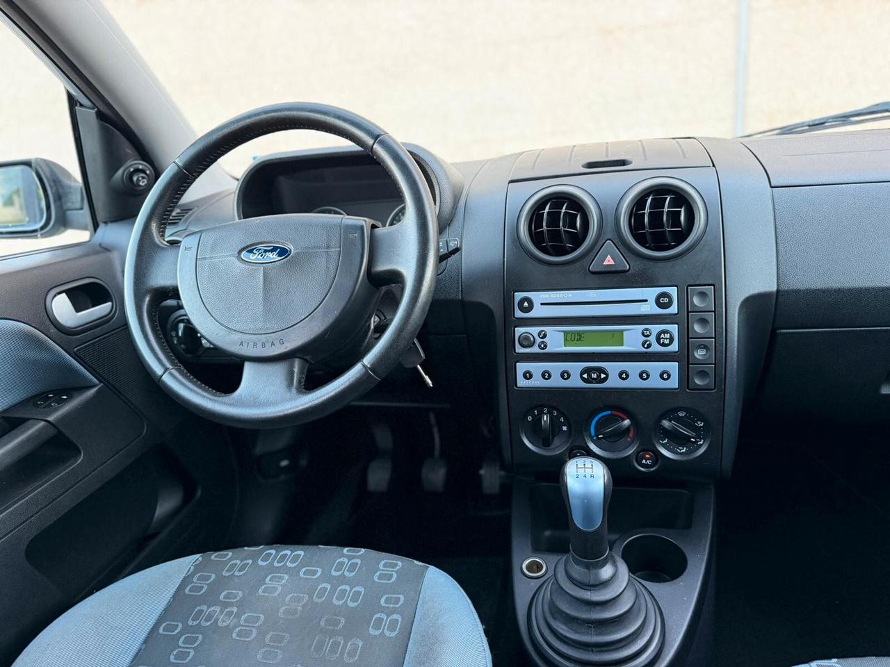Ford Fusion 1.4 16V 5p SOLO 60000 KM