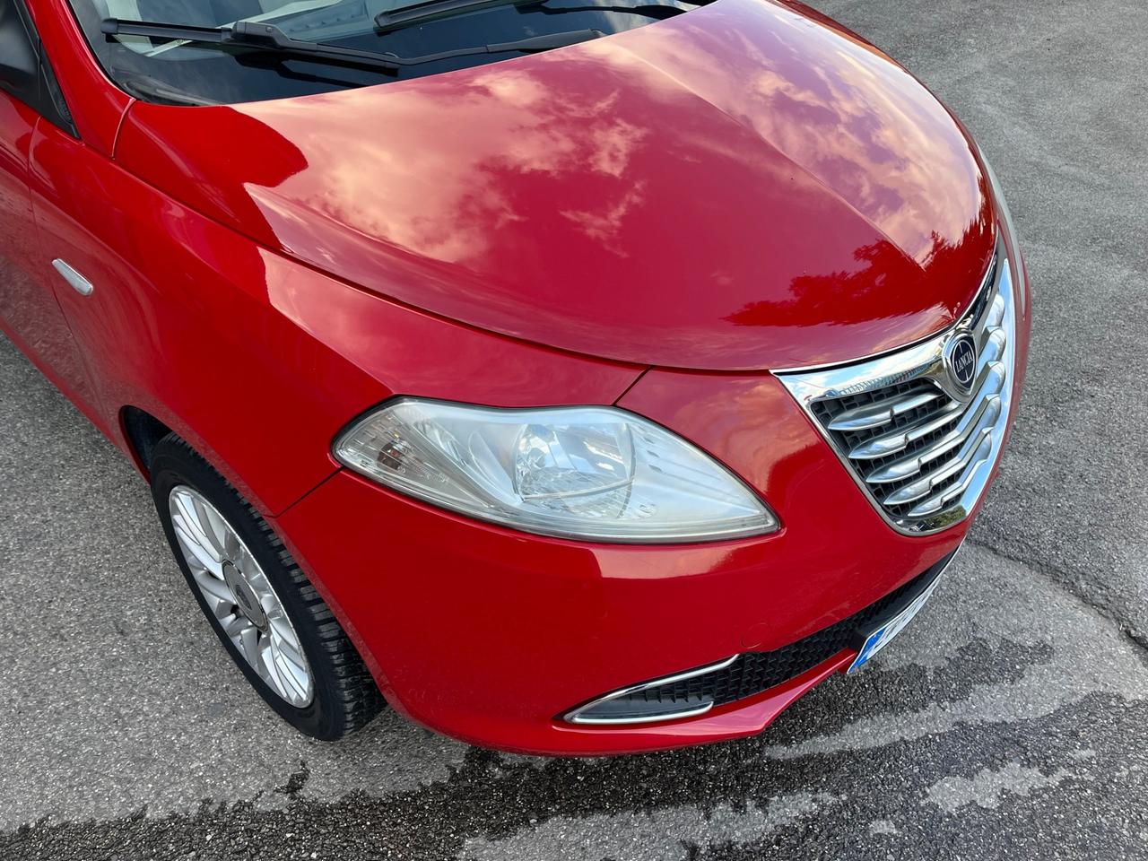 Lancia Ypsilon 1.2 69 CV 5 porte Gold-Km114000-