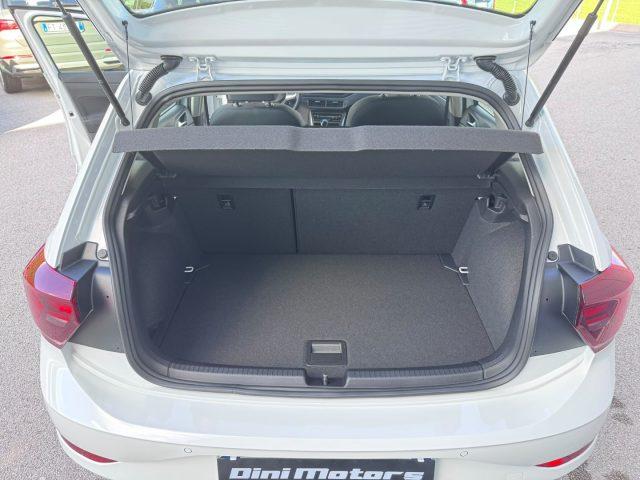 VOLKSWAGEN Polo 1.0 Life KM0 OK NEOPATENTATI
