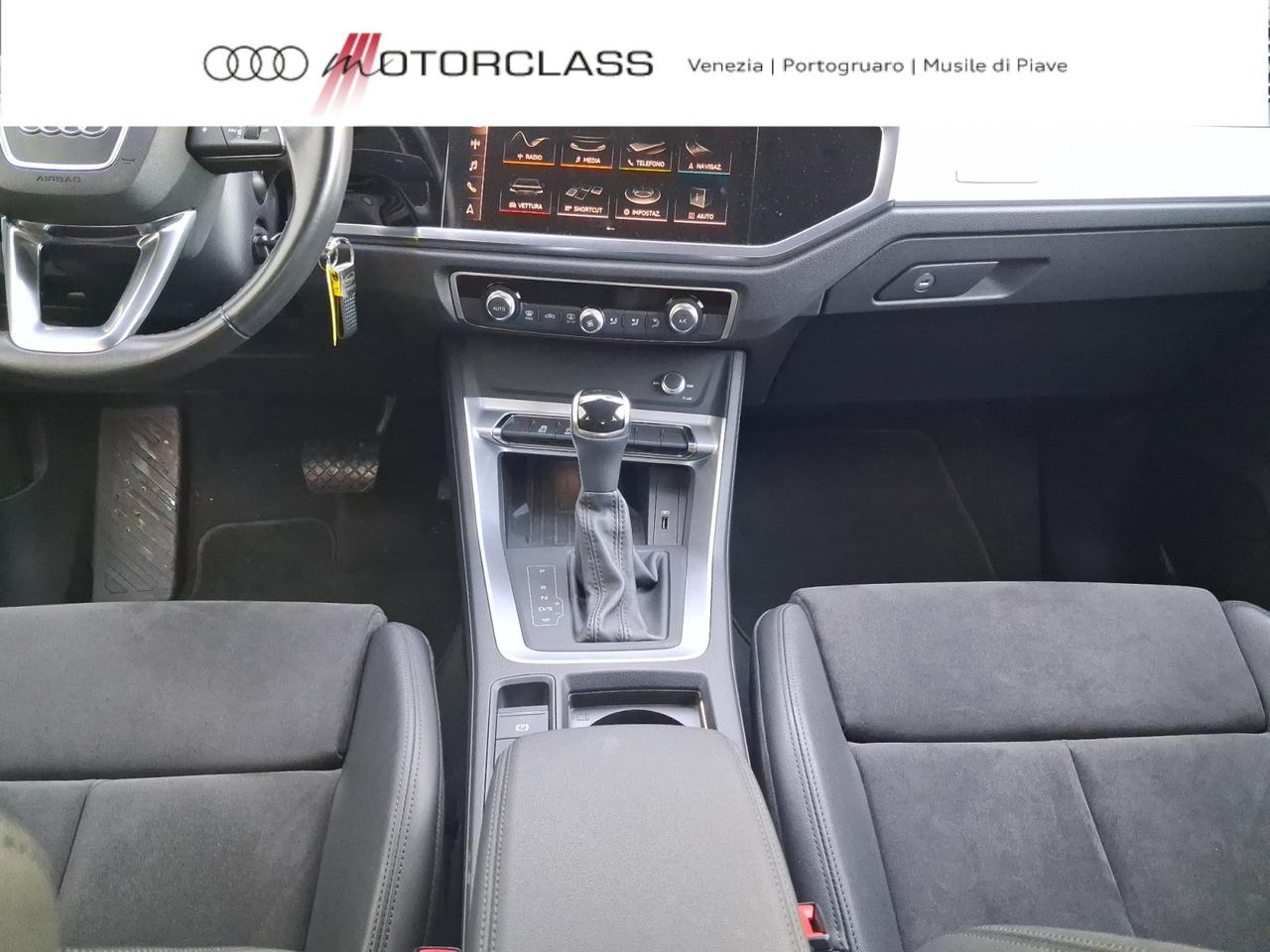 Audi Q3 35 2.0 tdi business s tronic