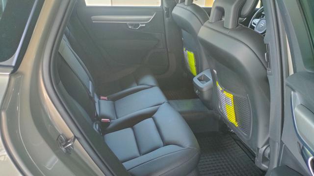 VOLVO S90 D3 Momentum 16.000KM UN PROPRIETARIO