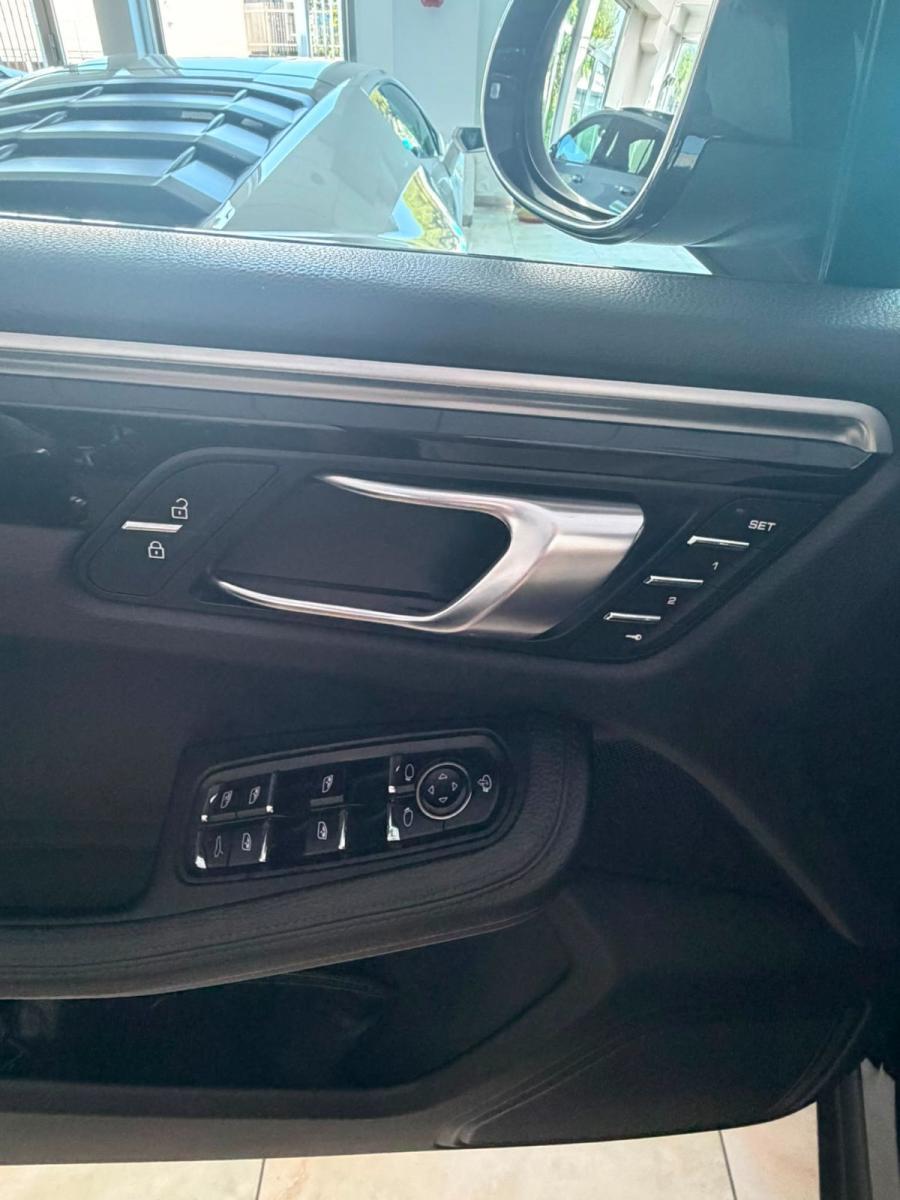 PORSCHE - Macan - 3.0 S