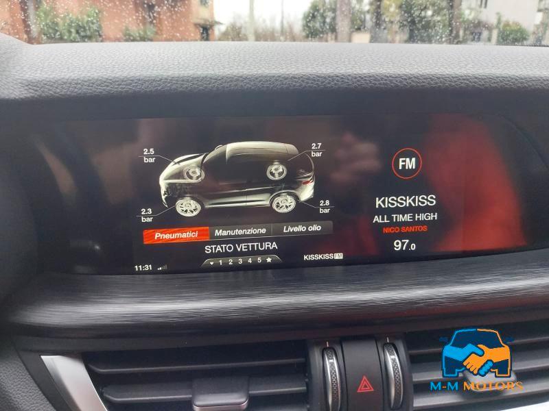 Alfa Romeo Stelvio 2.2 t Business rwd 180cv auto