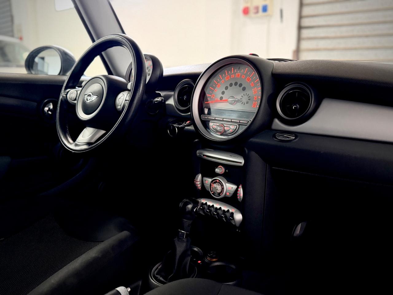 Mini 1.6 16V Cooper D