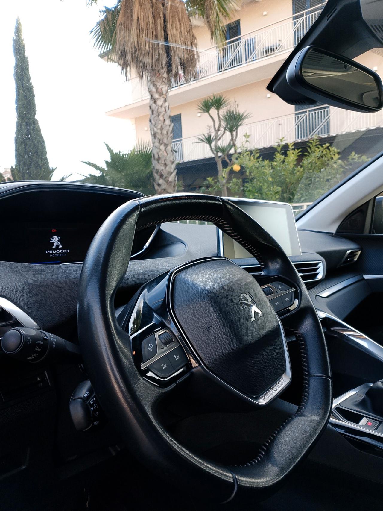 Peugeot 3008 BlueHDi 130 S&S Allure