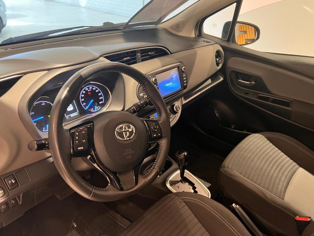 Toyota Yaris 1.5 Hybrid 5 porte Cool 2018