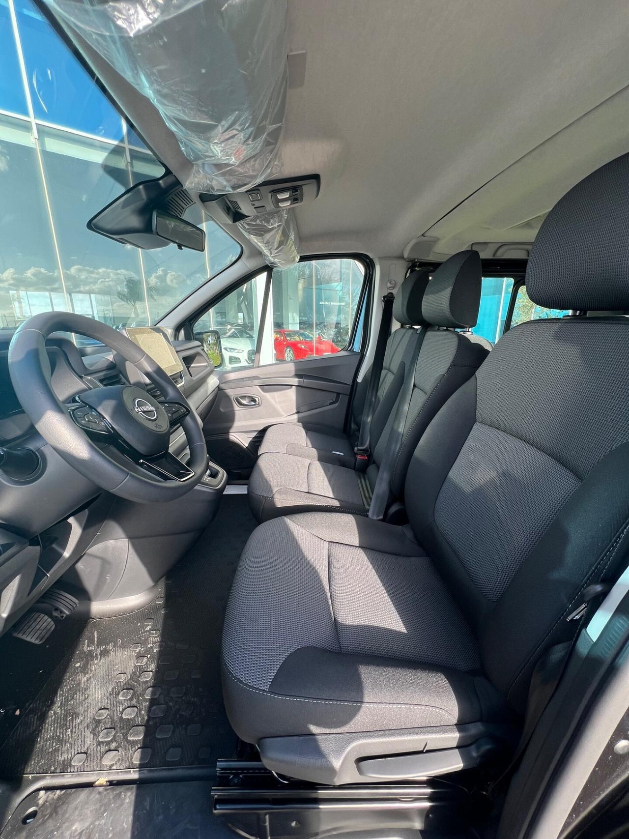 Nissan Primastar 2.0dCi 9 posti possibilità noleggio no scoring