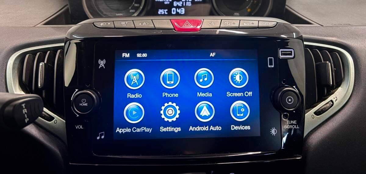 Lancia Ypsilon III 1.0 firefly hybrid Gold s&s 70cv 5p.ti