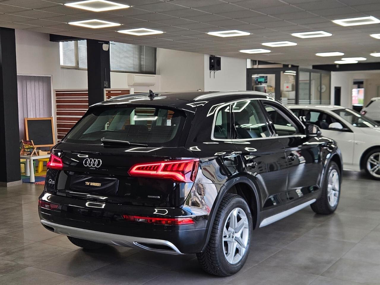 Audi Q5 40 TDI quattro S tronic Design