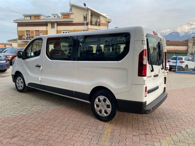 RENAULT Trafic BluedCi 150CV PL Equilibre 9 POSTI