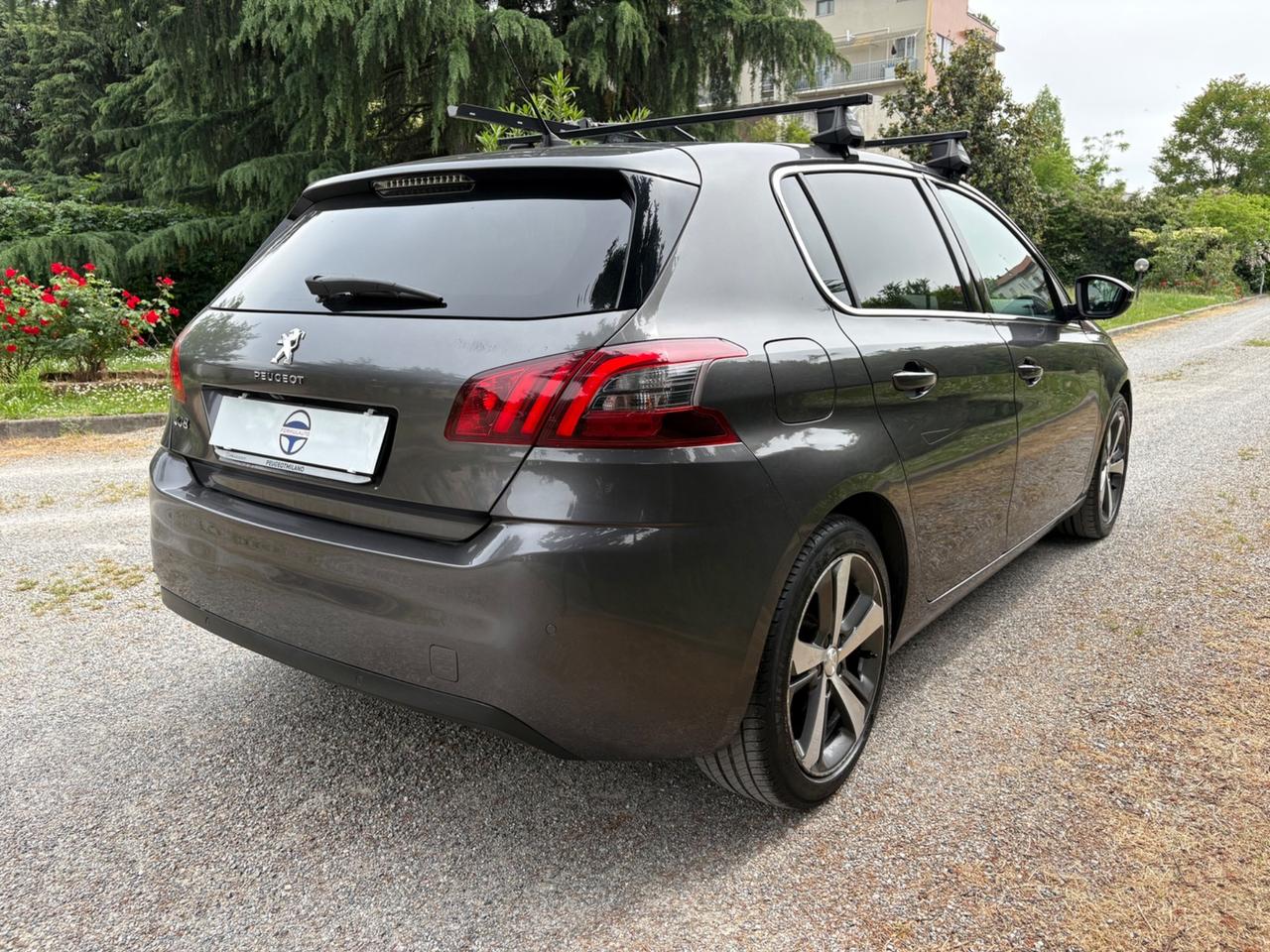 Peugeot 308 1.2 Allure Pack 131cv