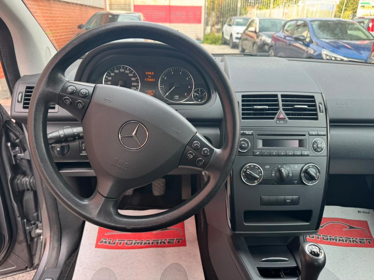 Mercedes-benz A 160 BlueEFFICIENCY Elegance
