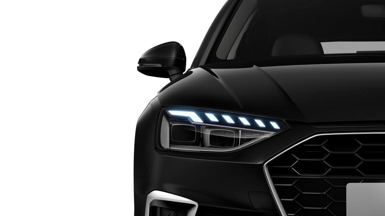 AUDI A4 AVANT 40TDI S-TRONIC S-LINE IN ARRIVO