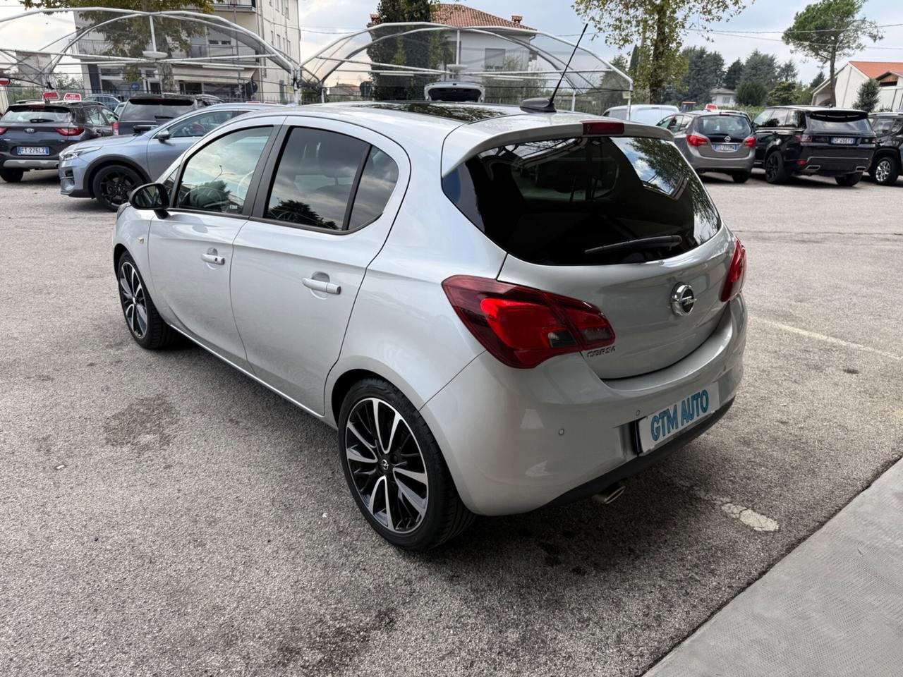 Opel Corsa 1.2 Benzina/Gpl - Neopatentati