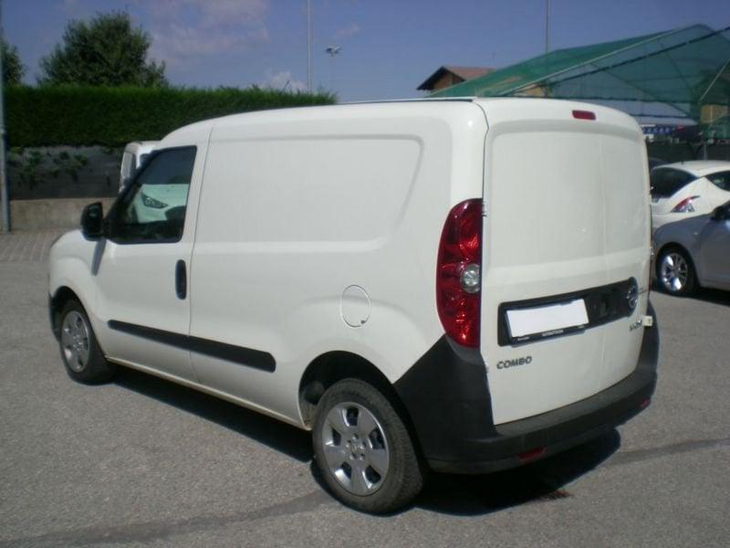 Opel Combo van 1.6 cdti 105cv L1H1 E5+(E5)
