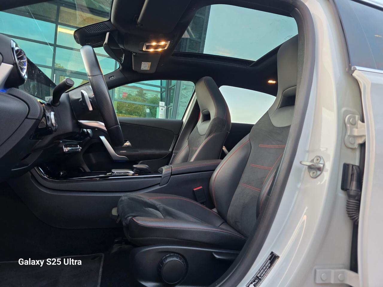A 180 Premium tetto apribile valutiamo usato