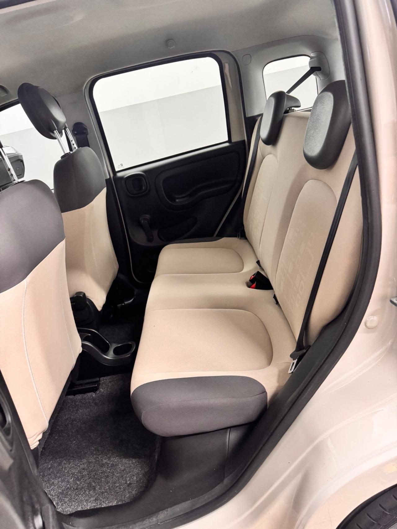 Fiat Panda 0.9 TwinAir Natural Power - 10/2013