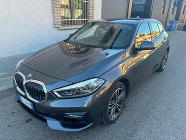 BMW 118 i 5p. Sport AUTOMATICO