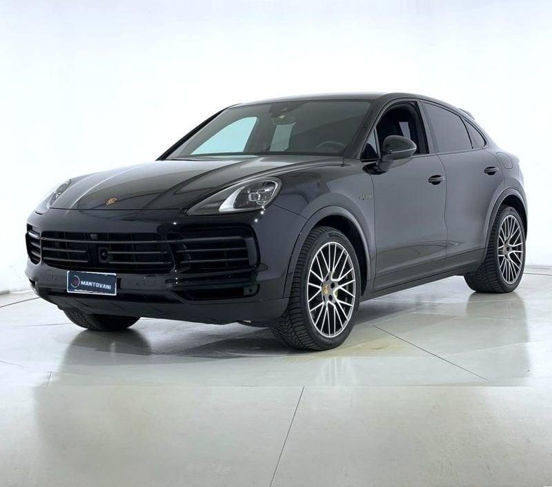 Porsche Cayenne Coupè 3.0 V6 E-Hybrid Platinum Edition