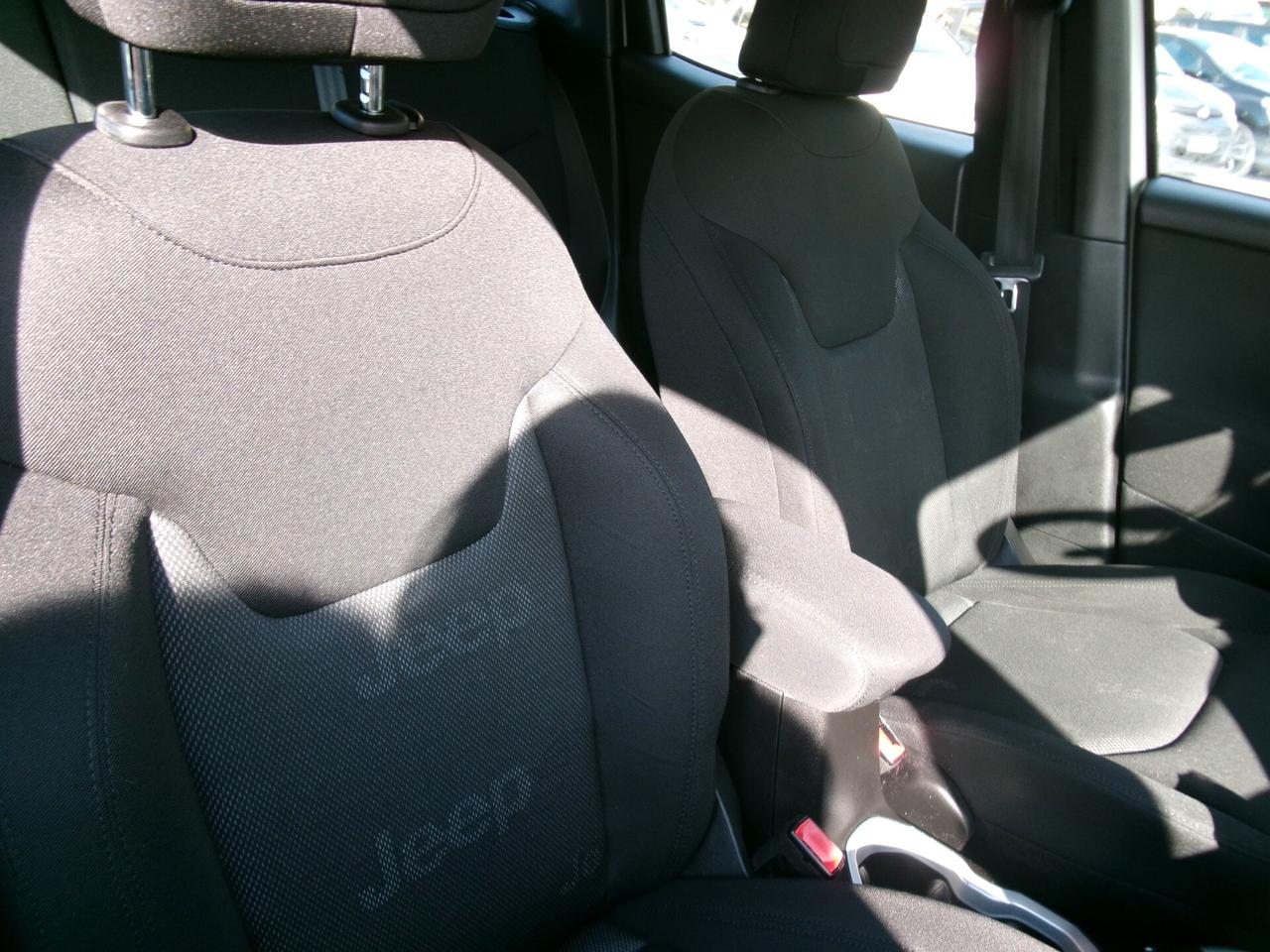 Jeep Renegade 1.4 T-JET 120CV E6 LONGITUDE GPL DI SERIE