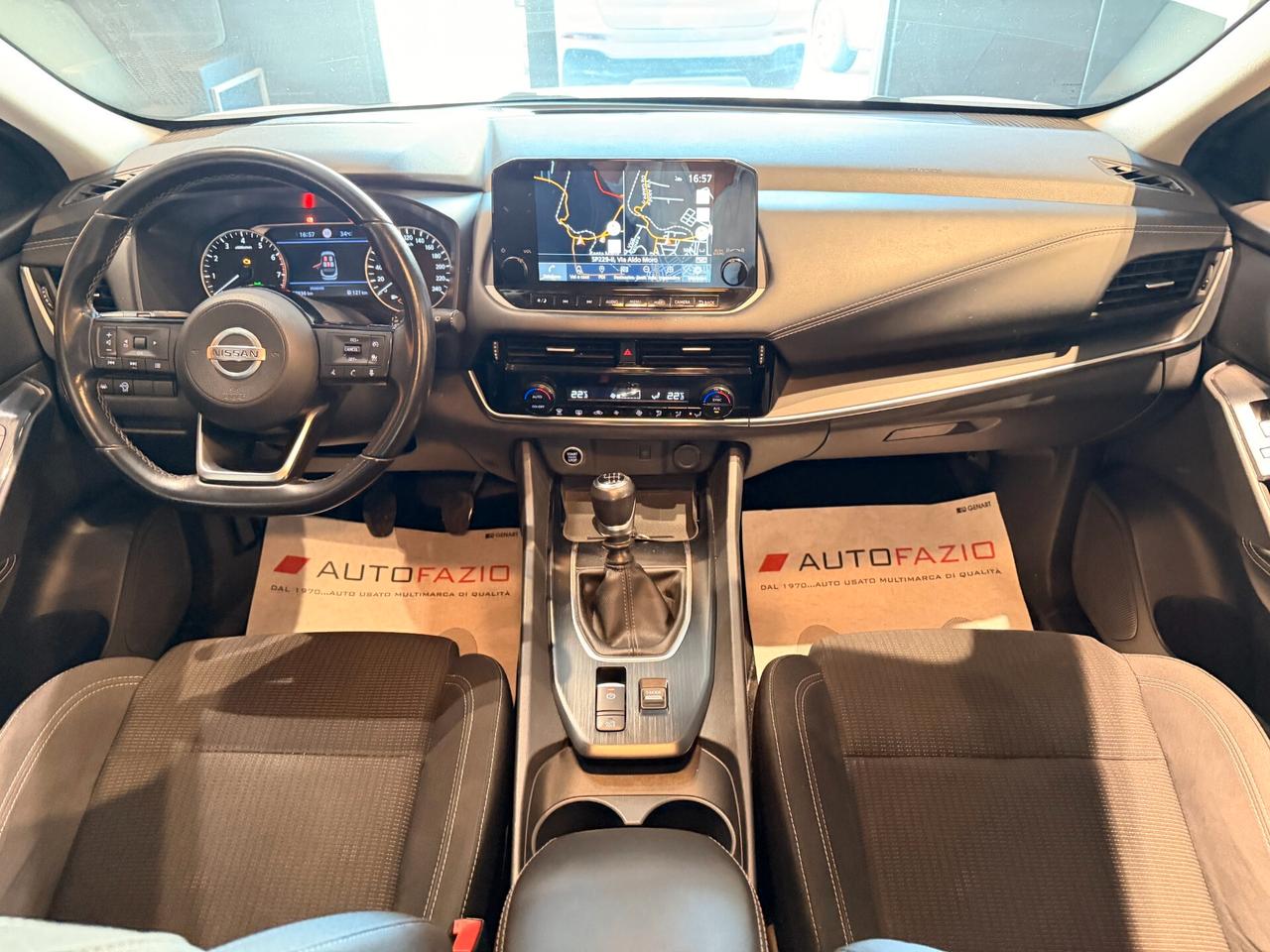 Nissan Qashqai MHEV 140 CV Business