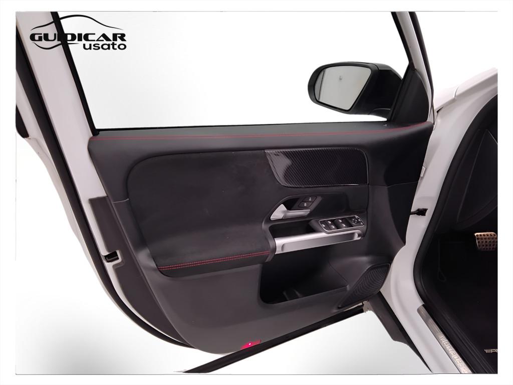 Mercedes-Benz GLB - X247 2019 - GLB 200 d Premium auto